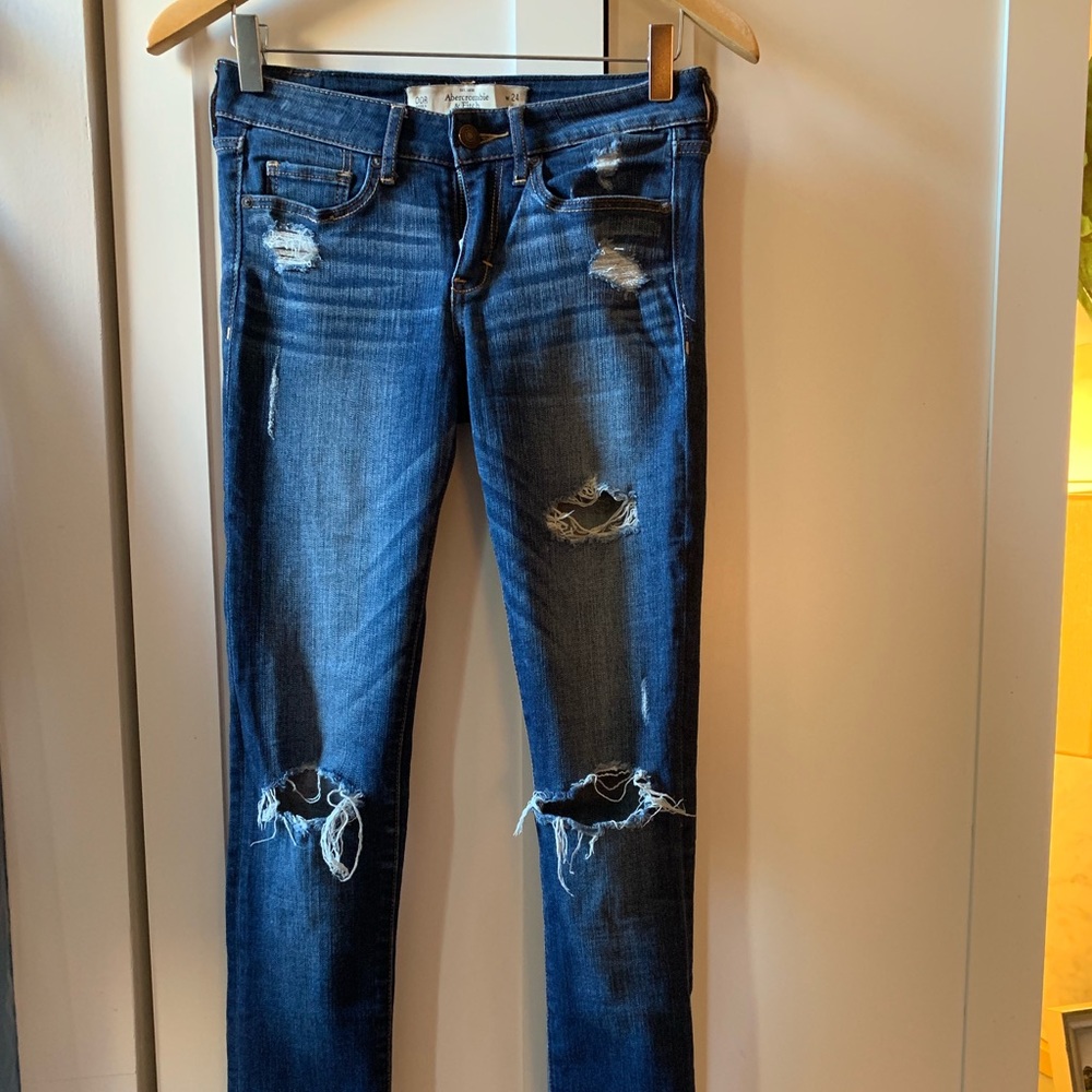 Abercrombie low rise jeans with rips